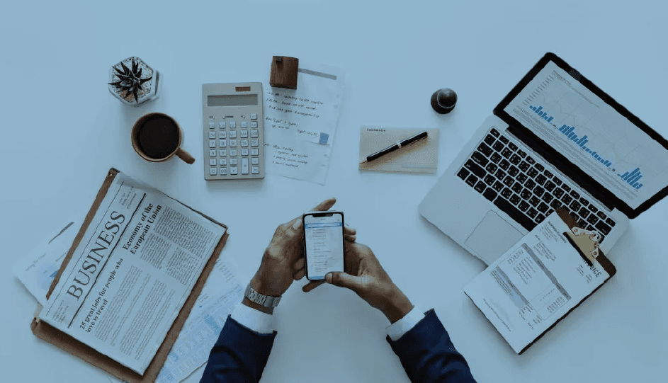 The Investing Principles of Warren Buffett - How to Invest Like a Pro