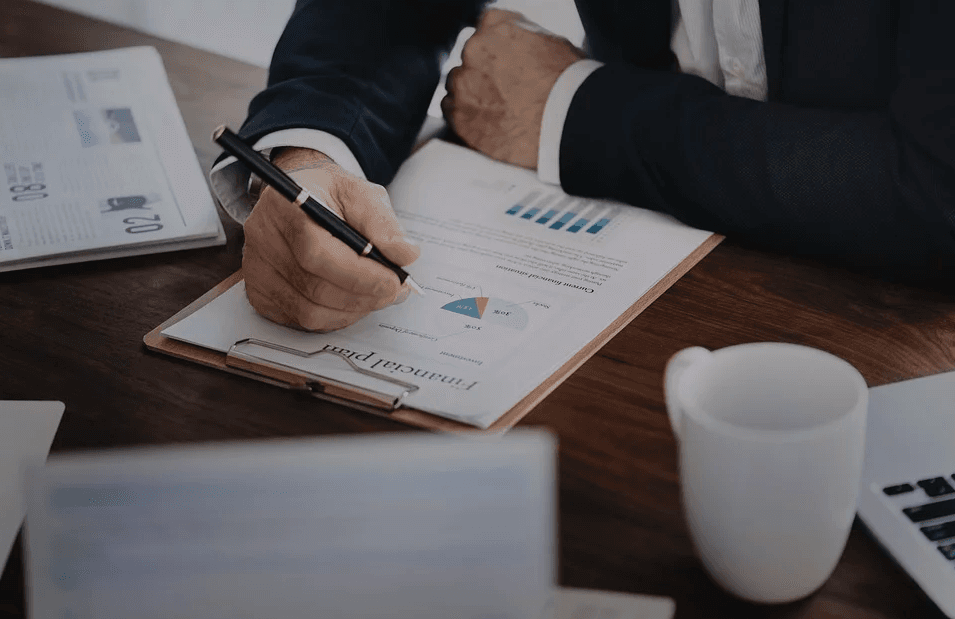 Stock Valuation: The P/E Multiple - Understanding Price to Earnings Ratios